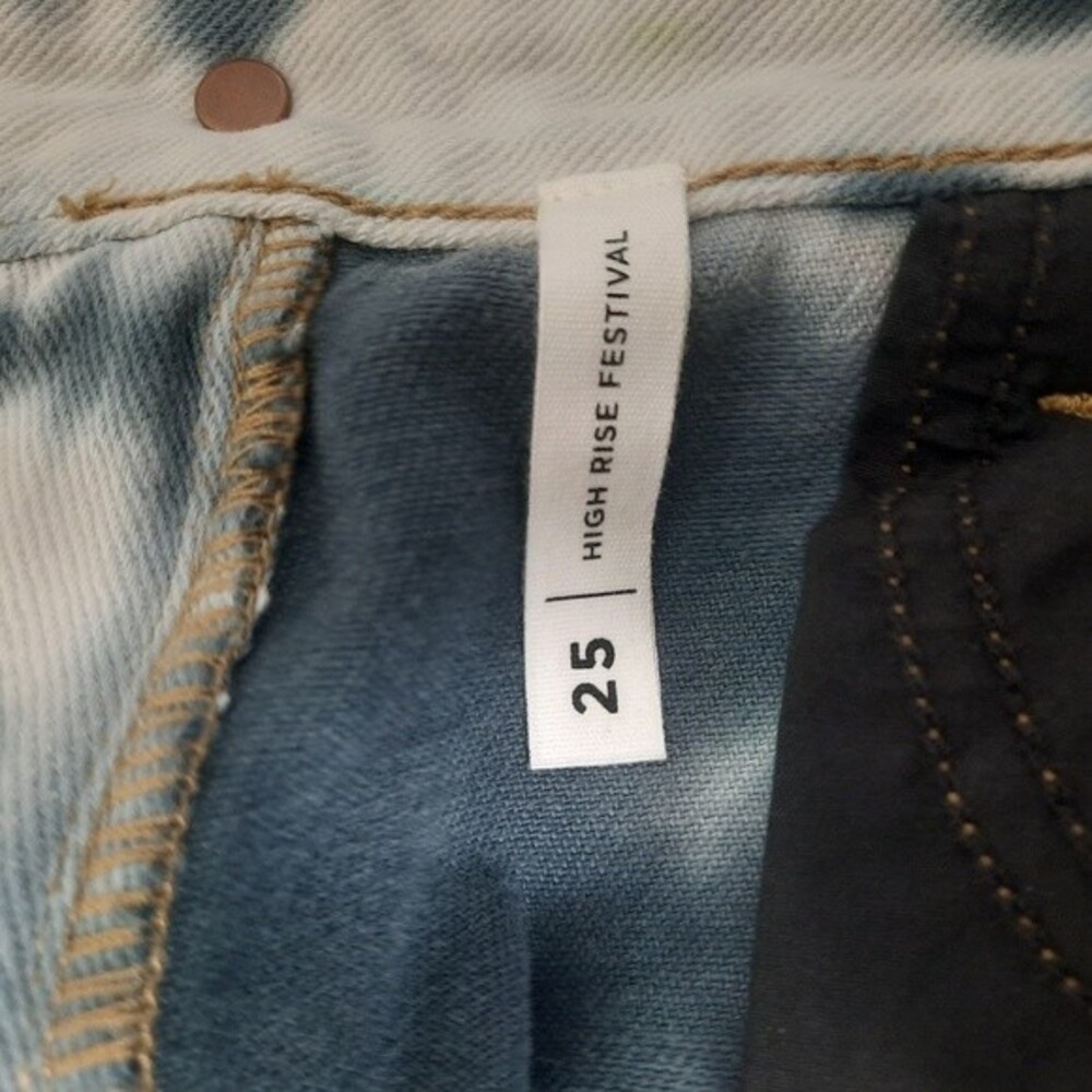 Pacsun High Rise TIE DYE FESTIVAL Denim Jean Shorts Size 25 - Picture 4 of 6